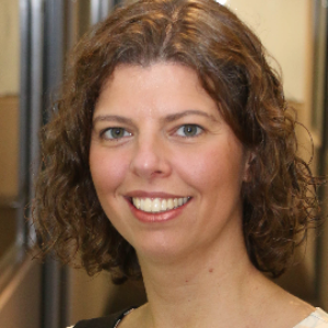 Speaker at Nursing Conference - Vera Costa